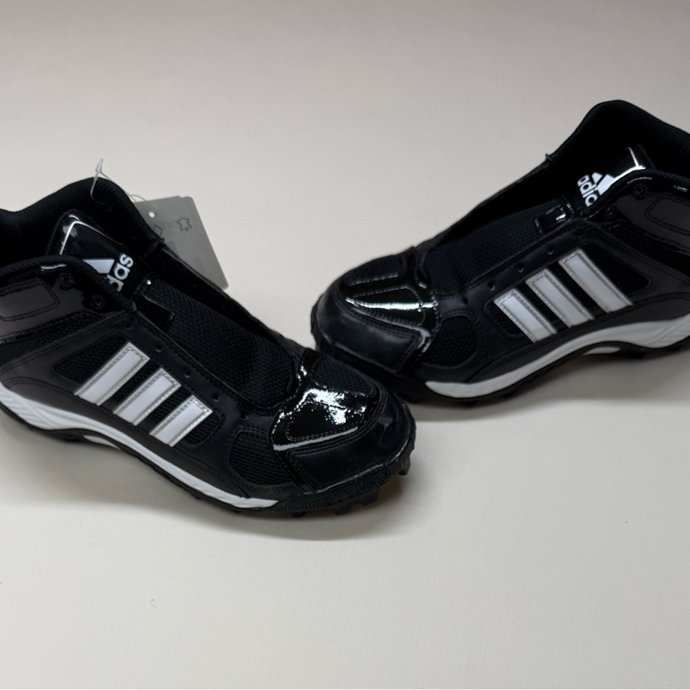 Adidas destroy MD MID men’s football cleats - Picture 2 of 7